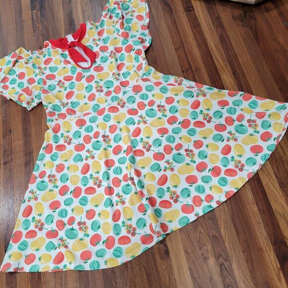 Unique Vintage Ivory Red Tomato Print Flare Dress Size 1X (16) - Picture 7 of 12